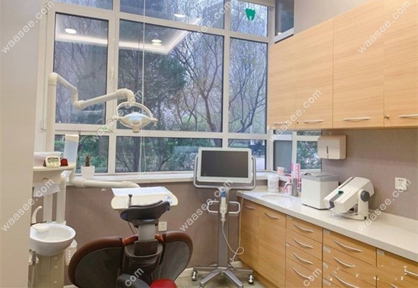 雅医家牙科的正畸治疗室