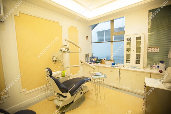 昆明柏德牙科的诊疗室环境